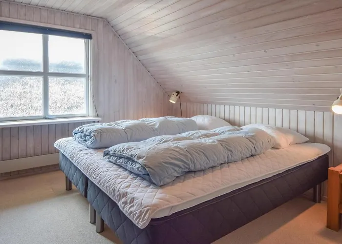 別荘 Three-bedroom In ブラーバンド