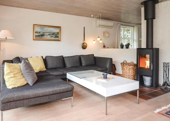 Three-bedroom In Blavand