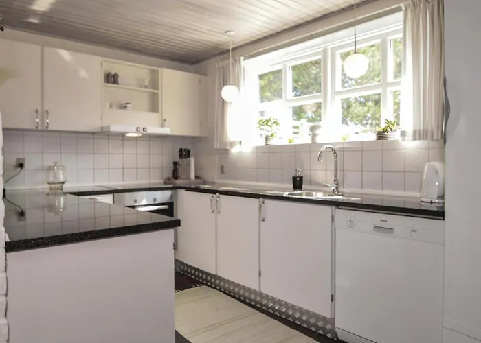 Three-bedroom In Blavand
